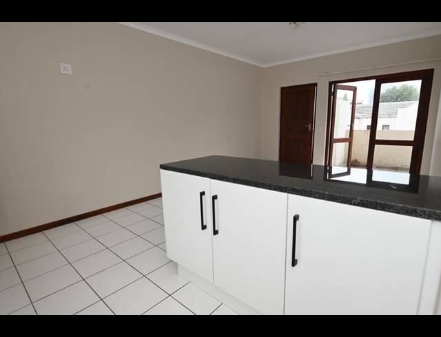 1 BEDROOM PROPERTY TO RENT IN SANDOWN